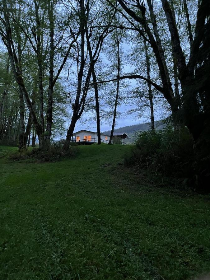 A Relaxing Getaway-A Backwoods Cabin Solduc River Beaver Exteriör bild