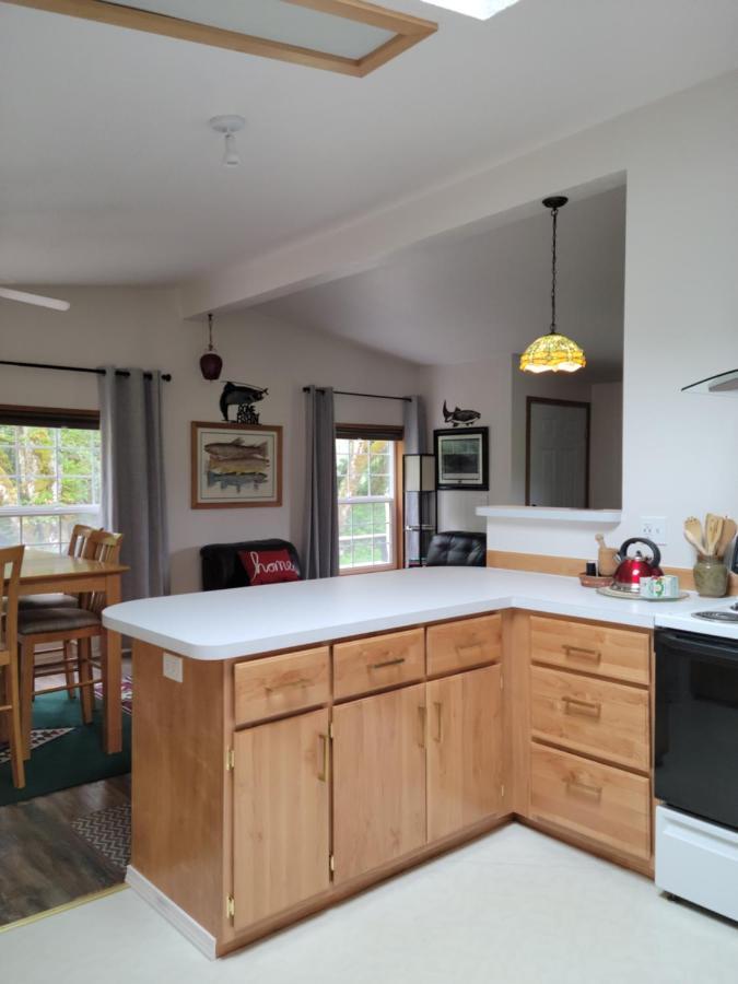 A Relaxing Getaway-A Backwoods Cabin Solduc River Beaver Exteriör bild